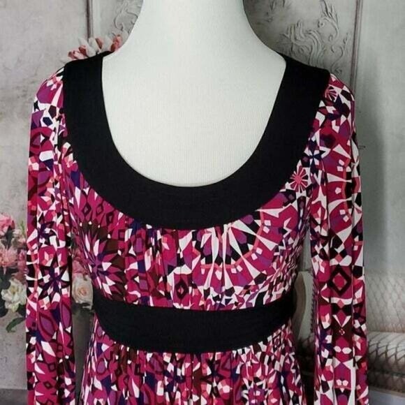 𝅺maggy London Pink Geometric Lined Scoop Neck Knee Length Sheath Dress Size 6 - Picture 6 of 13